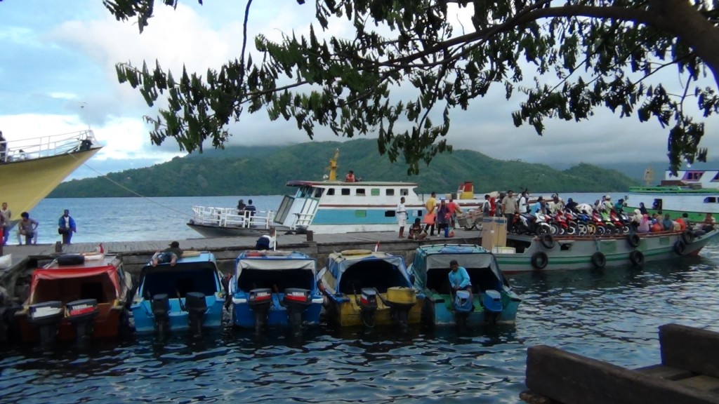 Pelabuhan Bastiong di Ternate